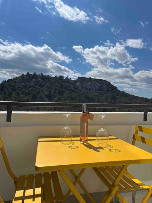 Apartmán "Lou Mes" Baux-De-Provence Balcon Exteriér fotografie